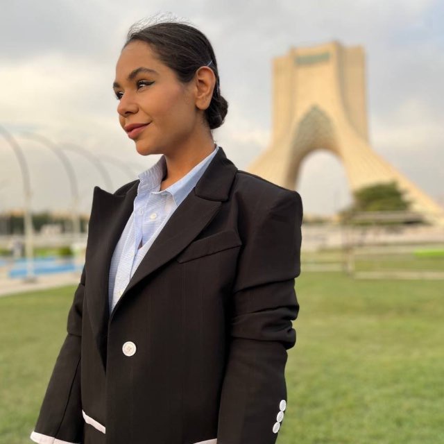 روژین رمضانی کارشناس تولید محتوا و سئو